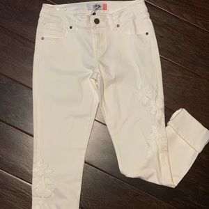 Cabi NWT Slim Boyfriend Jean